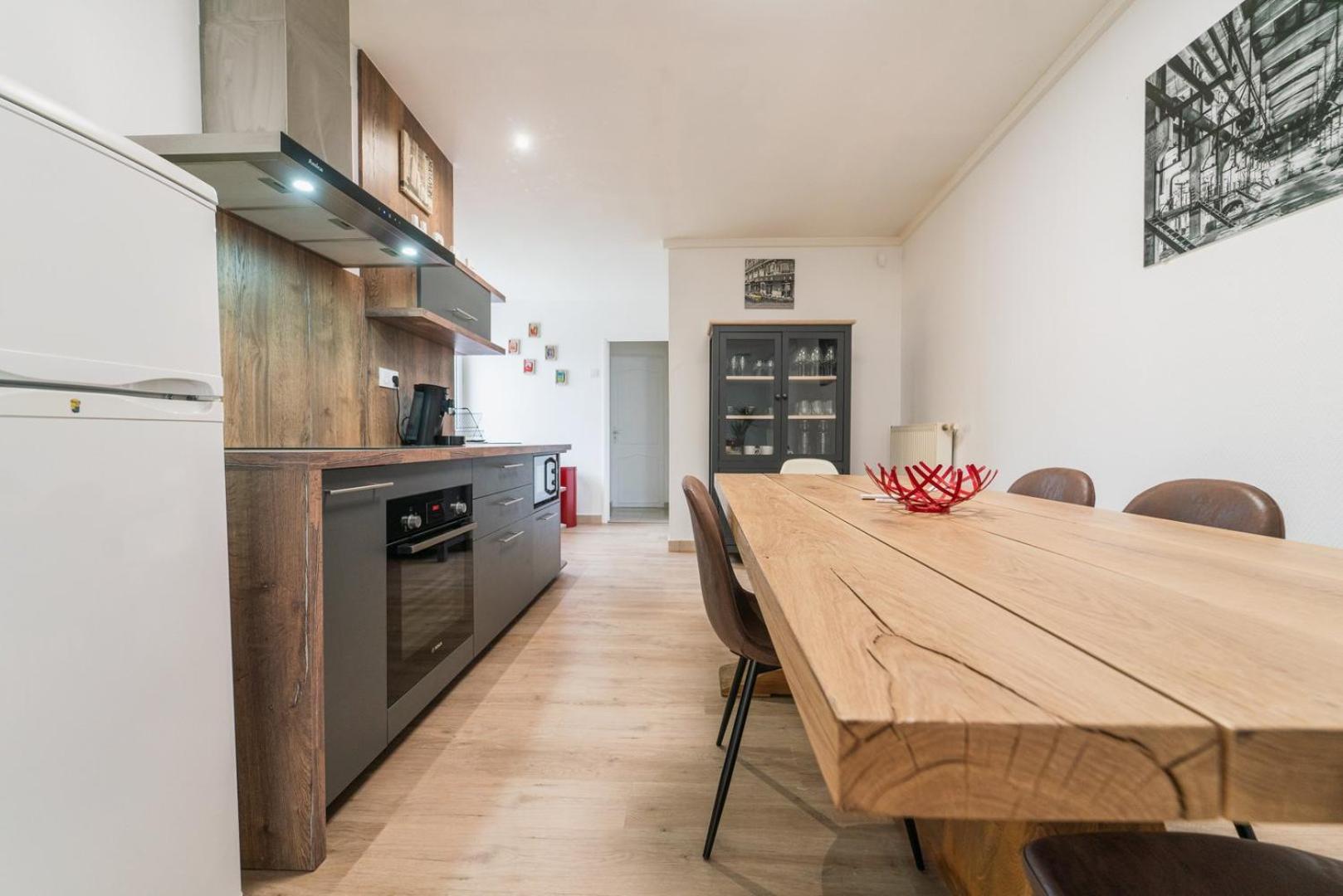Le Gue Sourdeau: 150M² 5 Min From Futuroscope Apartman Chasseneuil-du-Poitou Kültér fotó