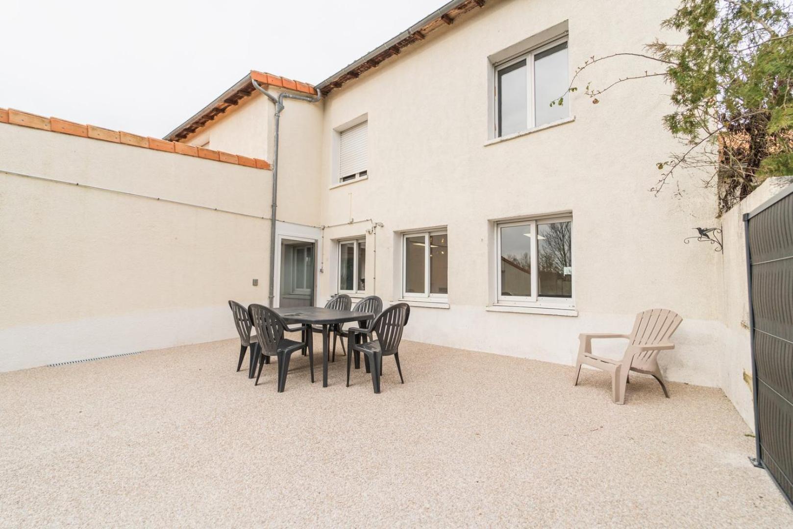 Le Gue Sourdeau: 150M² 5 Min From Futuroscope Apartman Chasseneuil-du-Poitou Kültér fotó